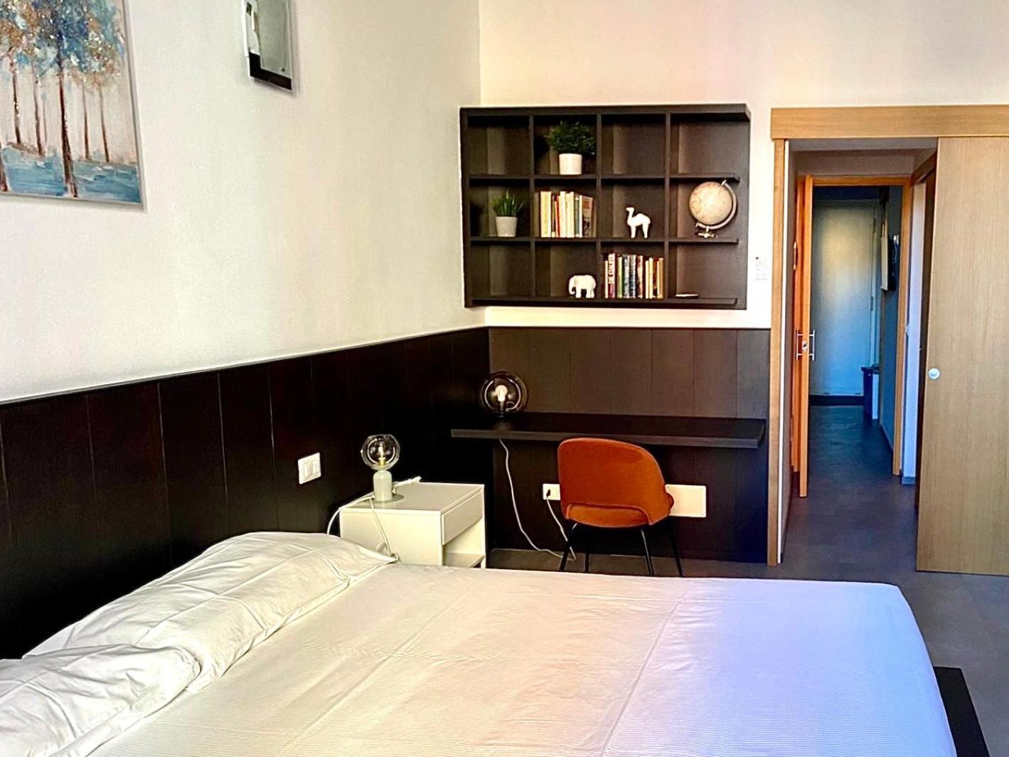 Just Like Home In Bocconi Milano Eksteriør billede